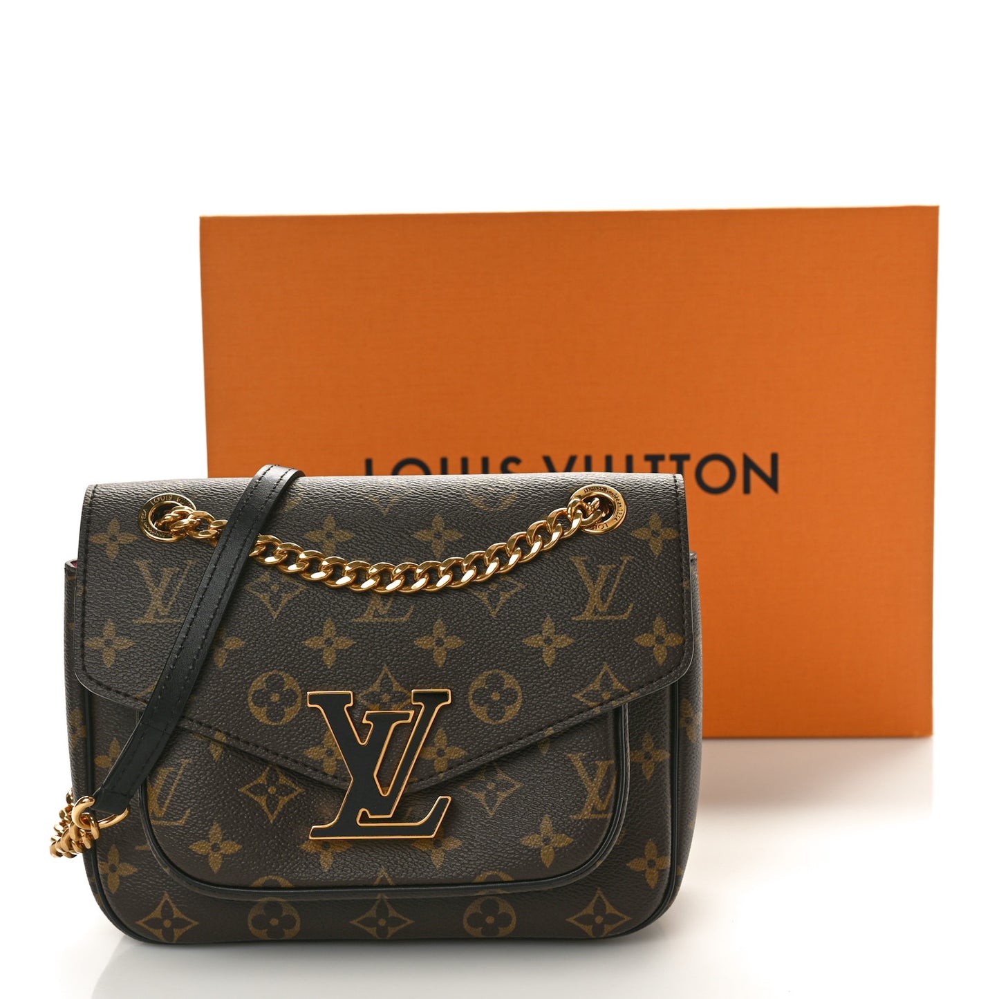Monogram Passy