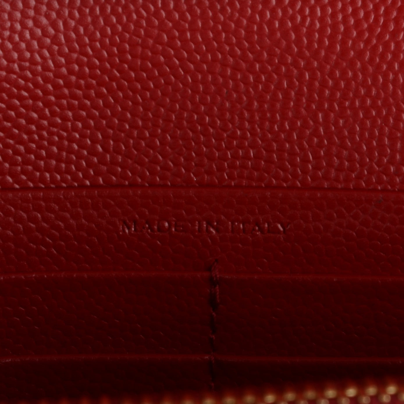 Grain De Poudre Matelasse Chevron Monogram Chain Wallet Red