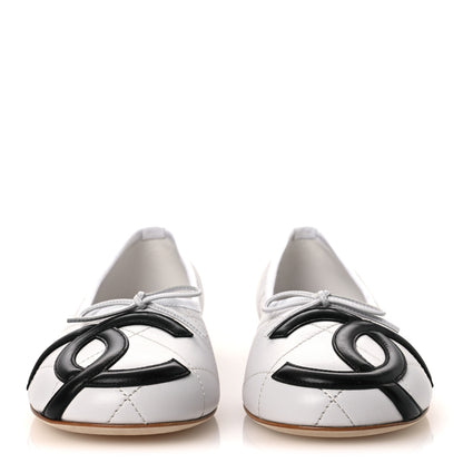 Chanel Lambskin Quilted CC Cambon Ballet Flats 38 White Black 3 of 12