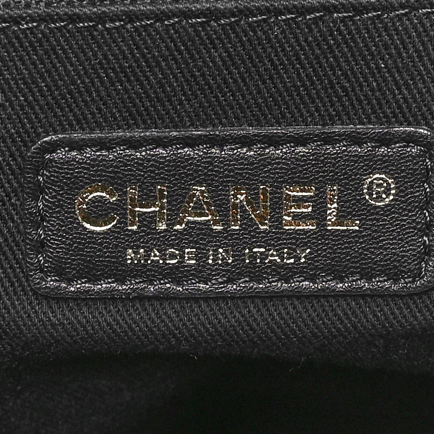 Chanel Wrinkled Lambskin Chevron Quilted Surpique Tote White 7 of 10