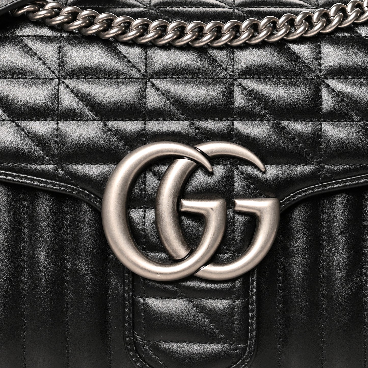 Calfskin Matelasse Aria Medium GG Marmont Shoulder Bag Black