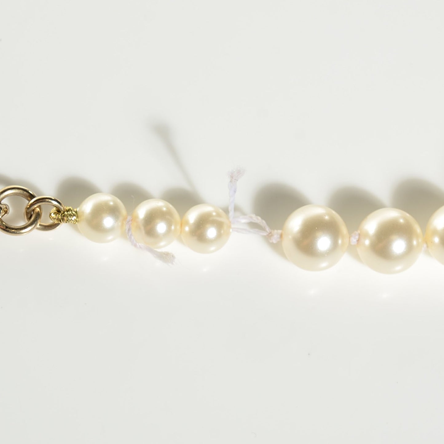 Classic CC Graduated Pearl Necklace Gold