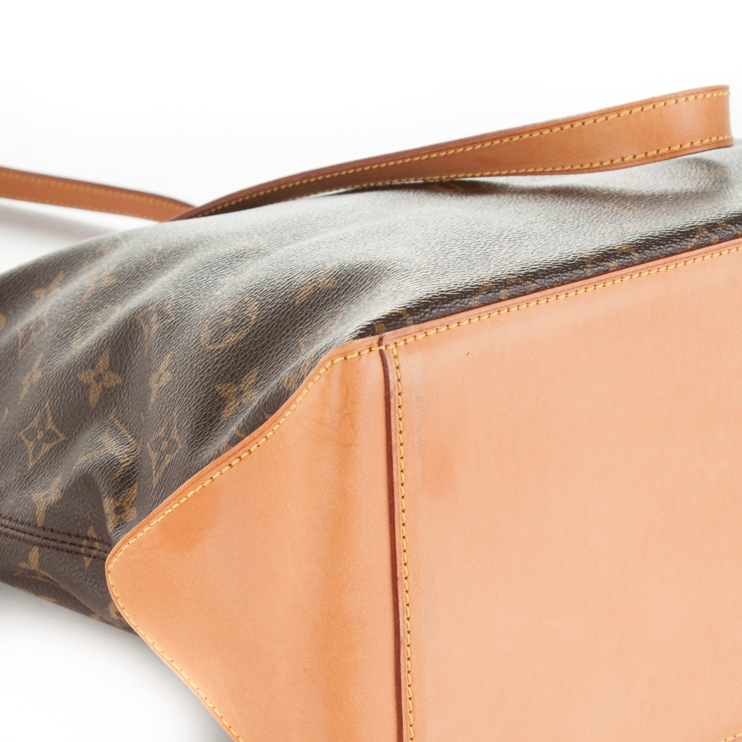 Louis Vuitton Monogram Cabas Mezzo 7 of 9