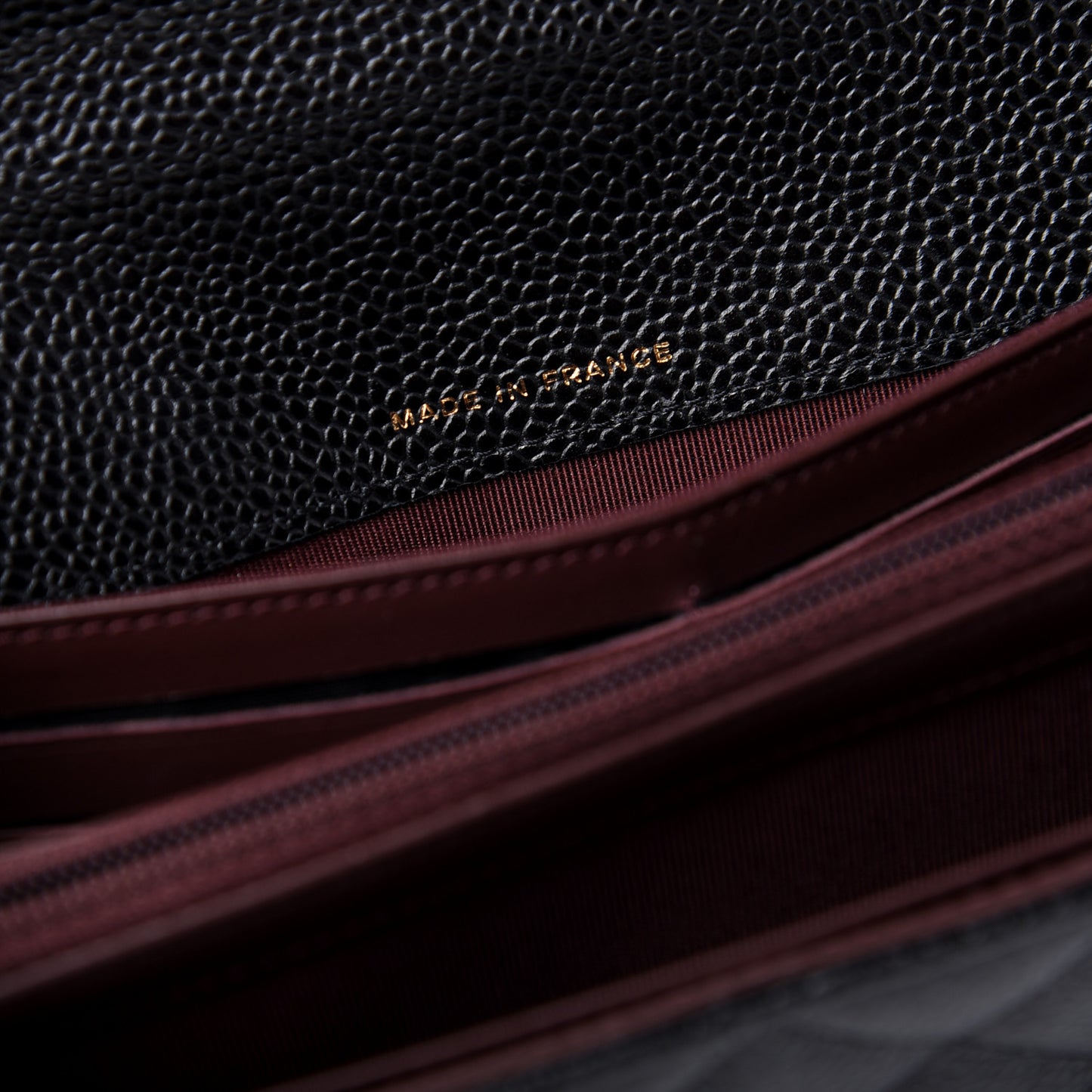 Caviar Quilted Large Gusset Flap Wallet Black