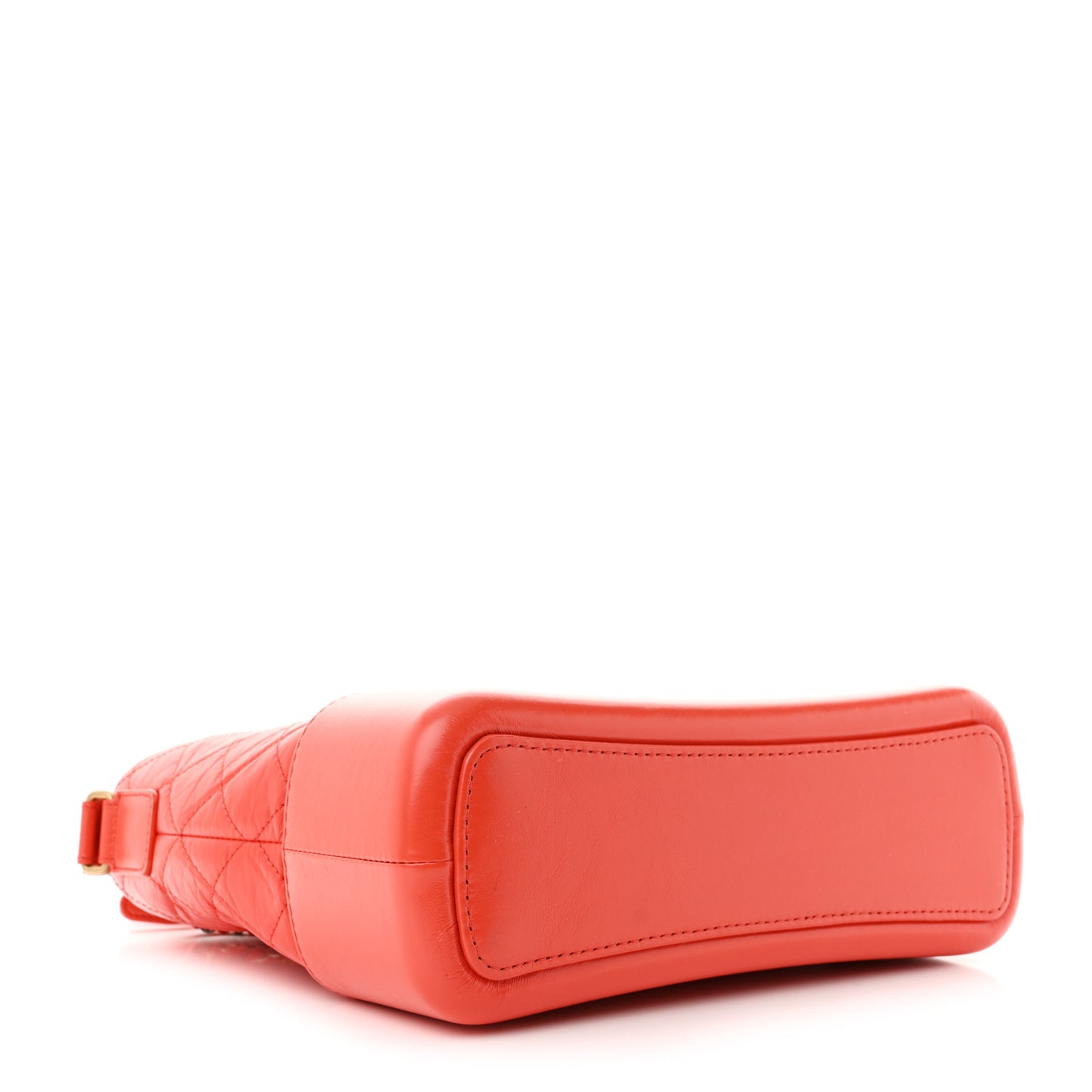 Aged Calfskin Quilted Medium Gabrielle Hobo Red