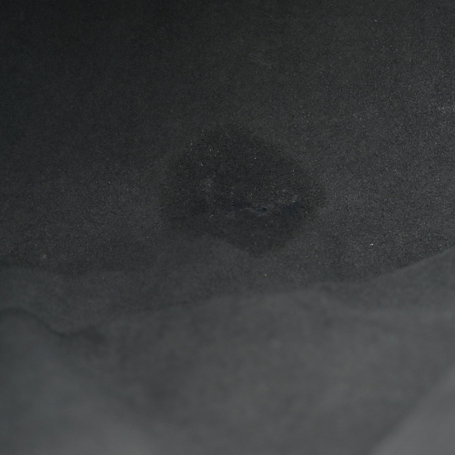 Louis Vuitton Mahina Beaubourg Hobo MM Black 7 of 15