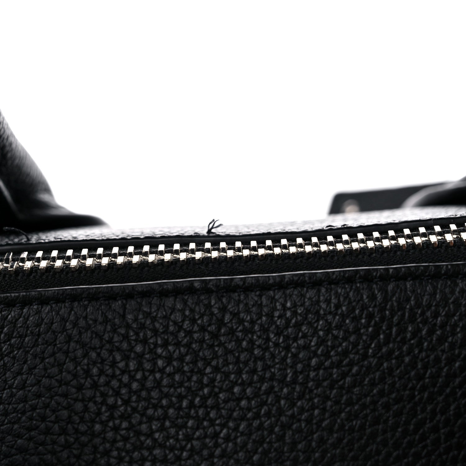 Saint Laurent Grained Calfskin Medium Souple Sac De Jour Duffle Black 32 of 33