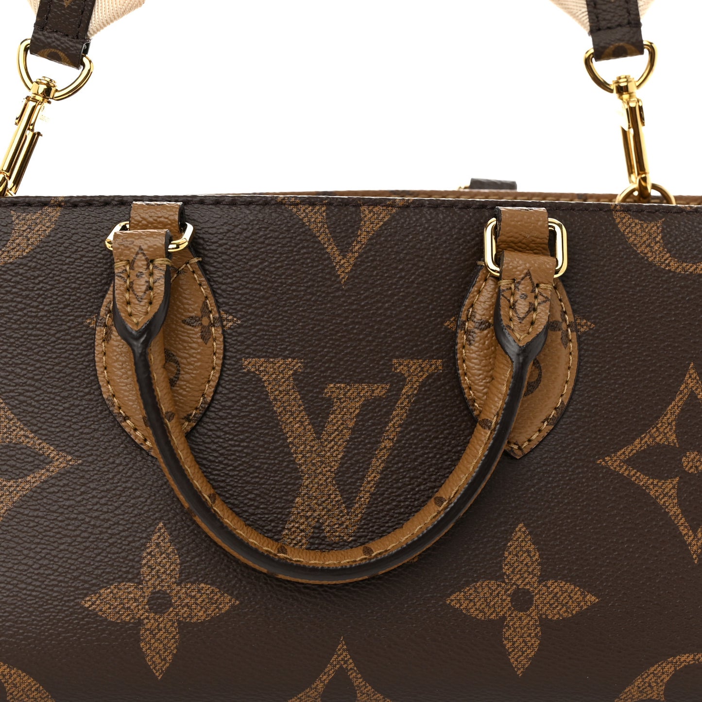 Reverse Monogram Giant OnTheGo East West