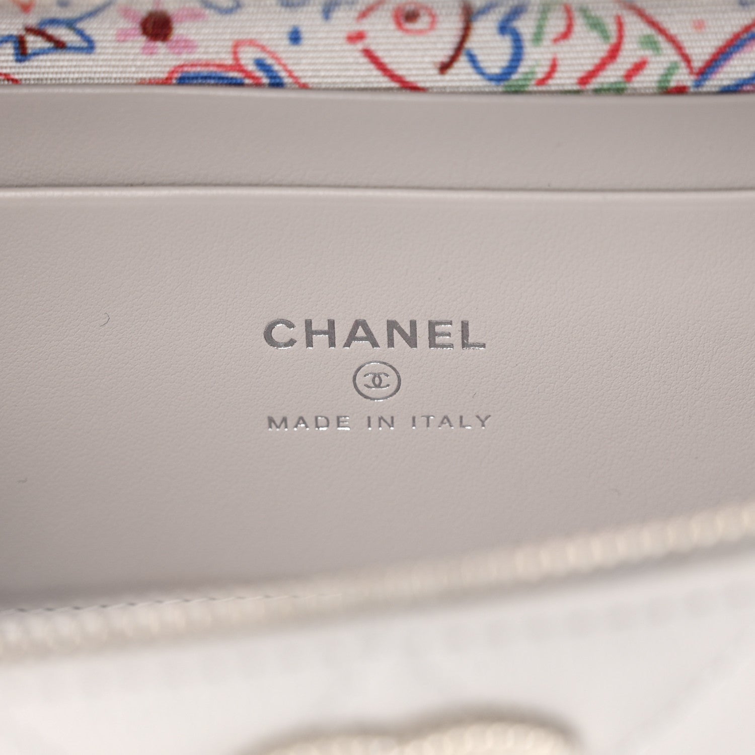 Chanel Caviar Quilted Ridged CC Top Handle Slim Vanity Case With Chain Light Grey 6 of 11