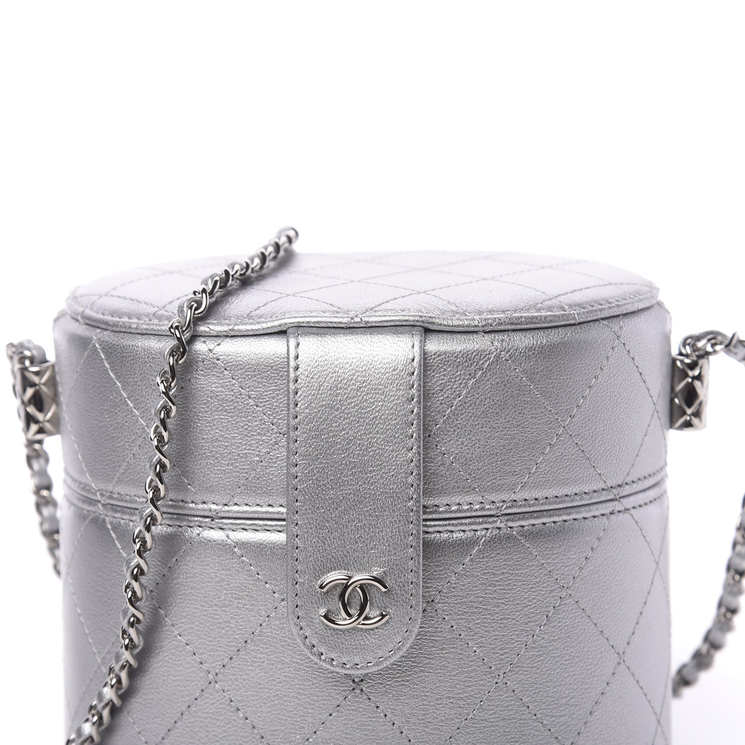 Chanel Metallic Lambskin Quilted Round Vanity Case With Chain Silver 8 of 12