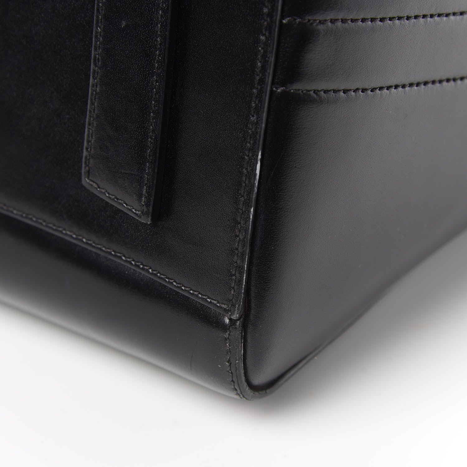 Givenchy Shiny Lord Calfskin Medium Antigona Black 15 of 20