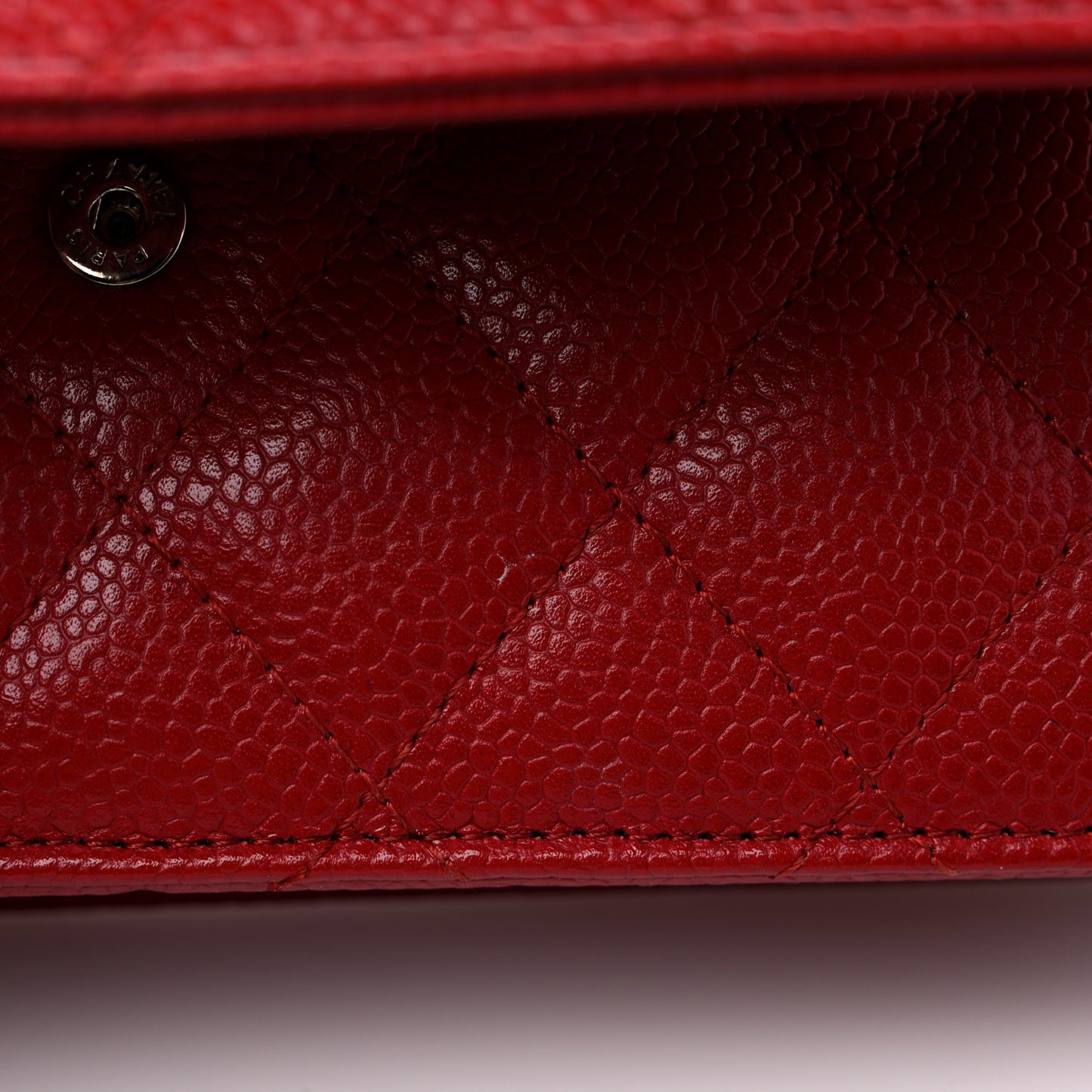 Caviar Quilted Wallet on Chain WOC Red