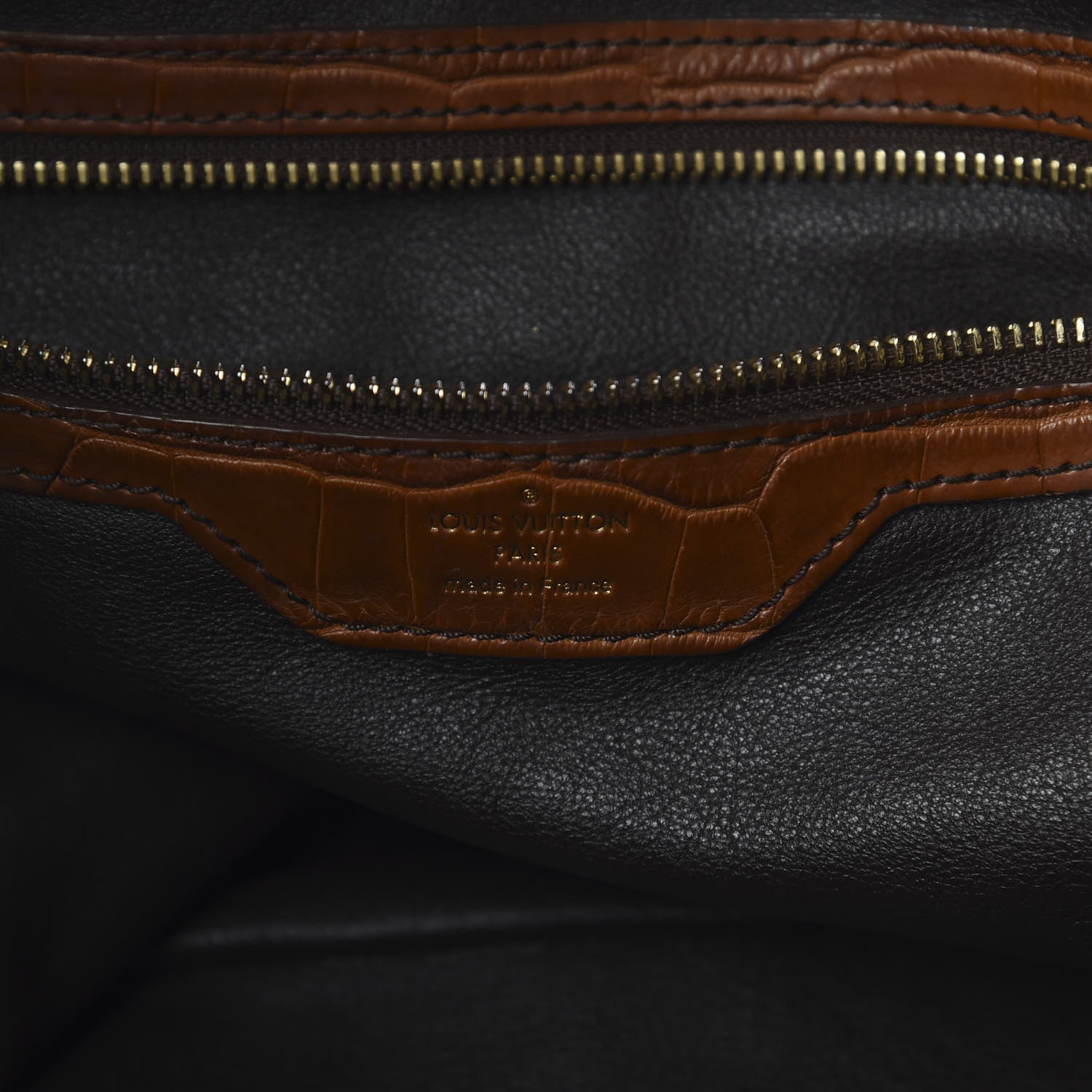 Louis Vuitton Monogram Alligator Trim Mahina XL 7 of 8