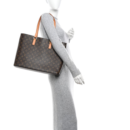 Louis Vuitton LOUIS VUITTON Monogram Luco 2 of 9