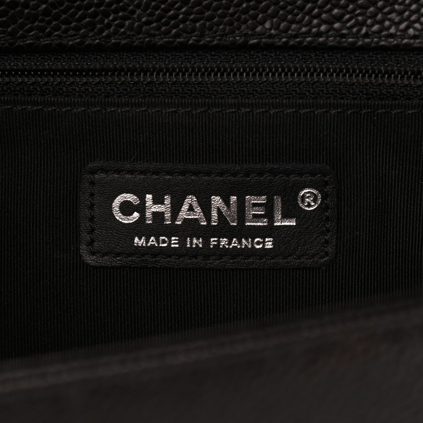 Caviar Quilted New Medium Boy Flap Black