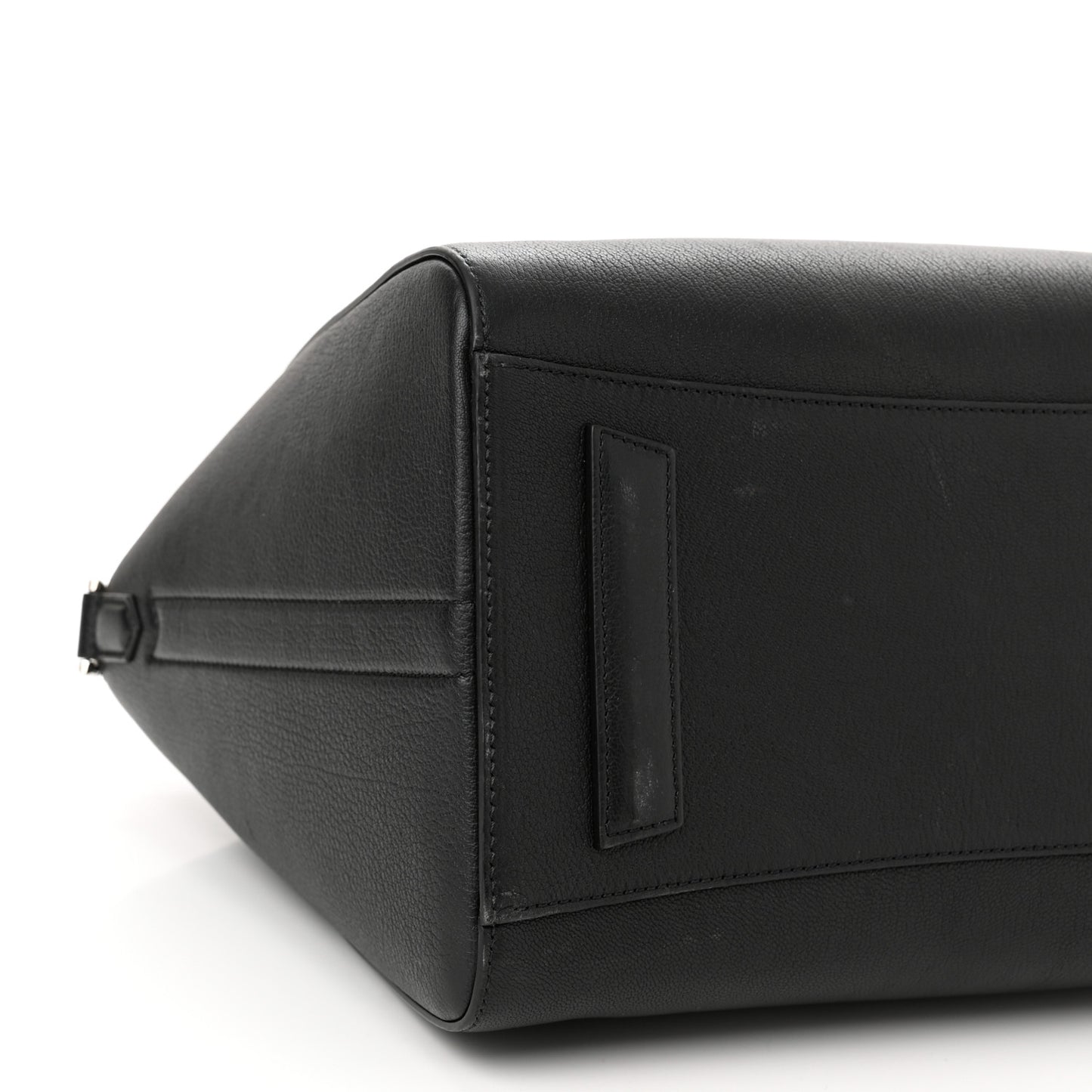 Sugar Goatskin Medium Antigona Black
