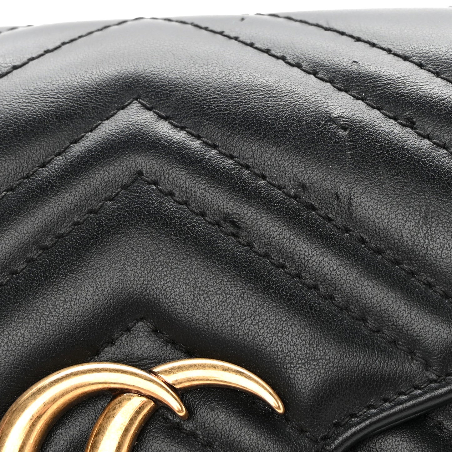 Calfskin Matelasse GG Marmont Chain Wallet Black