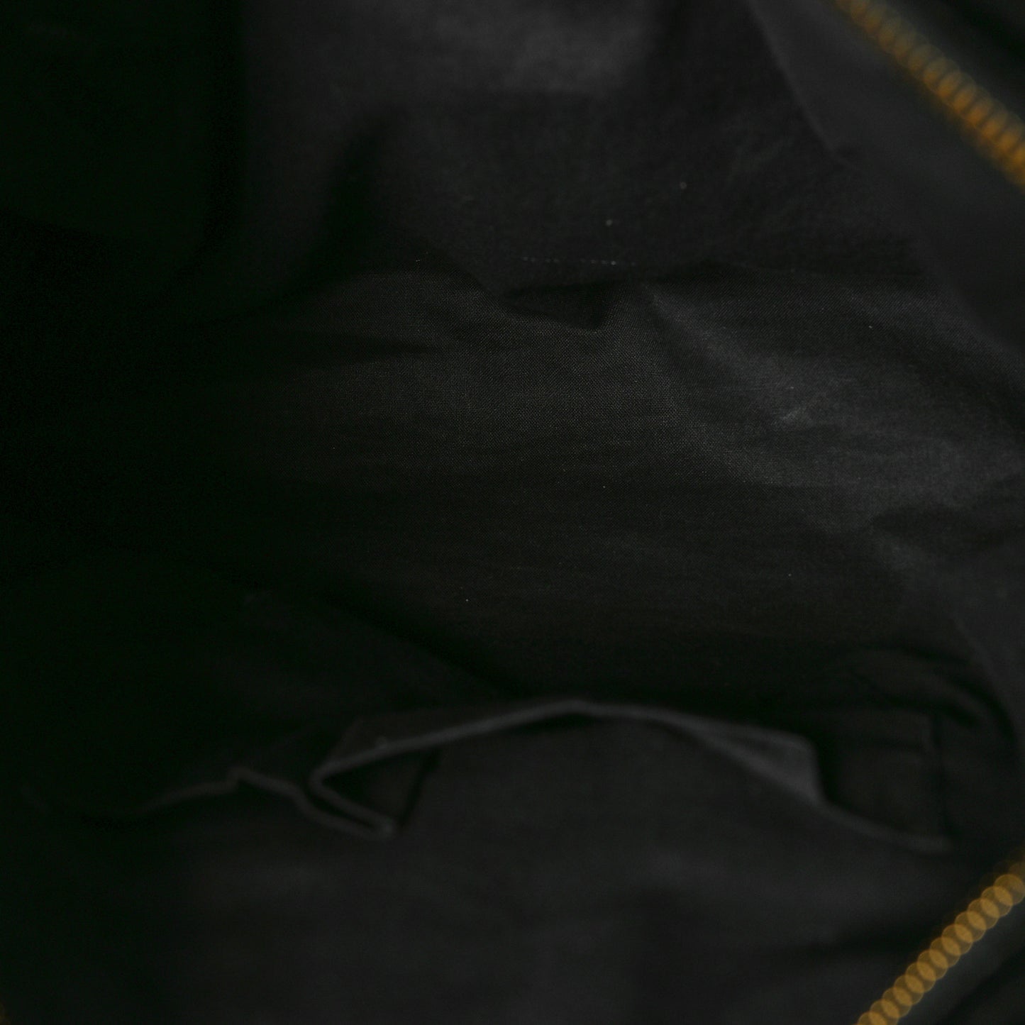 Agneau Classic Gold Hardware Velo Black