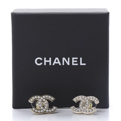 Chanel Pearl CC Earrings Gold 5 of 5