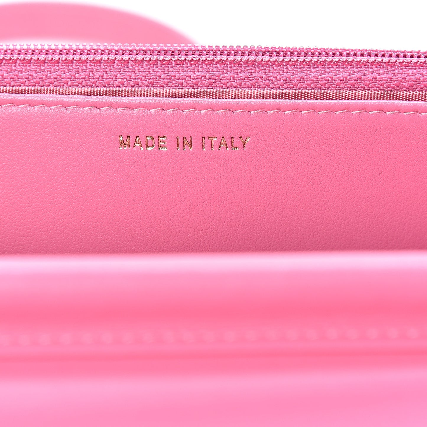 Caviar Quilted Boy Wallet On Chain WOC Pink