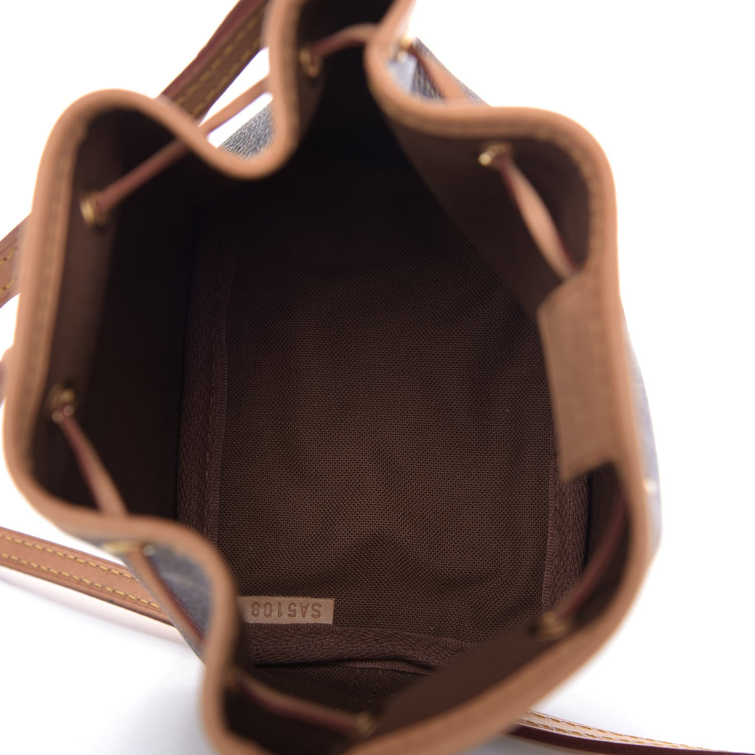 Louis Vuitton Monogram Nano Noe 5 of 9