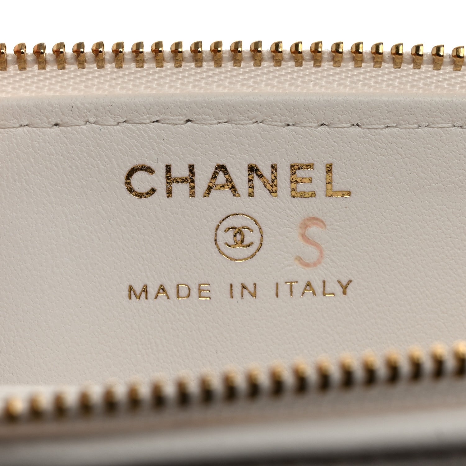 Chanel Lambskin Quilted Wave Clutch White 6 of 8