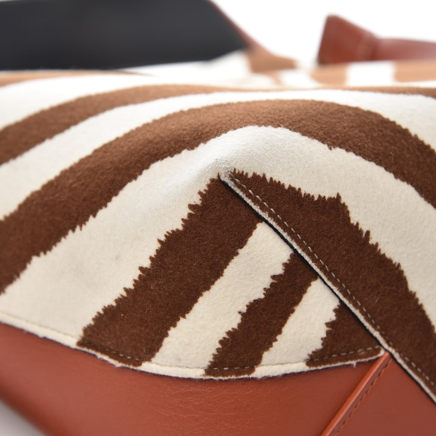 Shiny Smooth Calfskin Felt Zebra Printed Small Twisted Cabas Chalk Brick