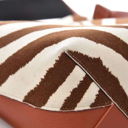 Celine Shiny Smooth Calfskin Felt Zebra Printed Small Twisted Cabas Chalk Brick 8 of 11