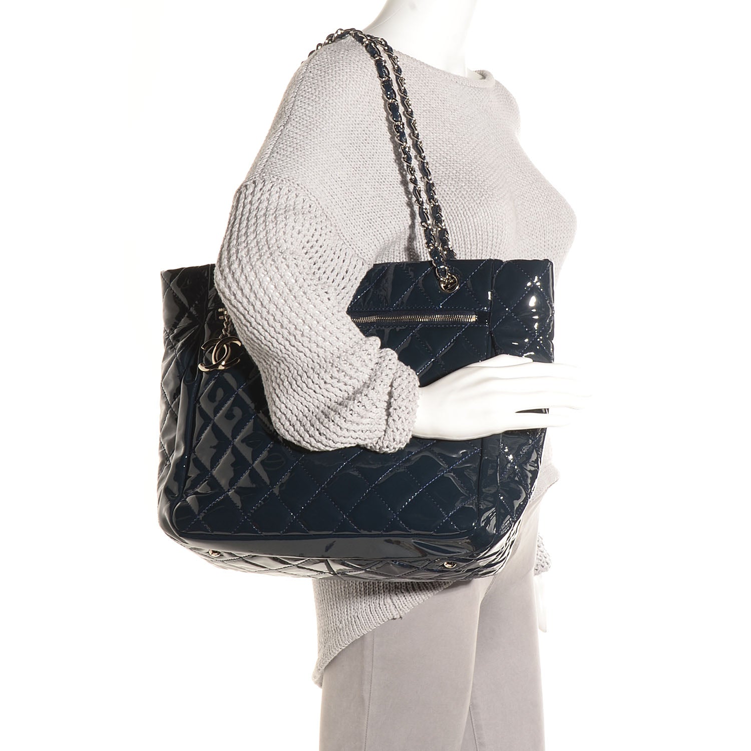 Chanel Patent Quilted Chic and Glitter Large Tote Navy Blue 2 of 7