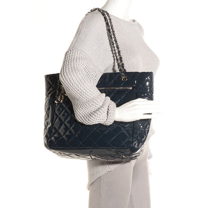 Chanel Patent Quilted Chic and Glitter Large Tote Navy Blue 2 of 7