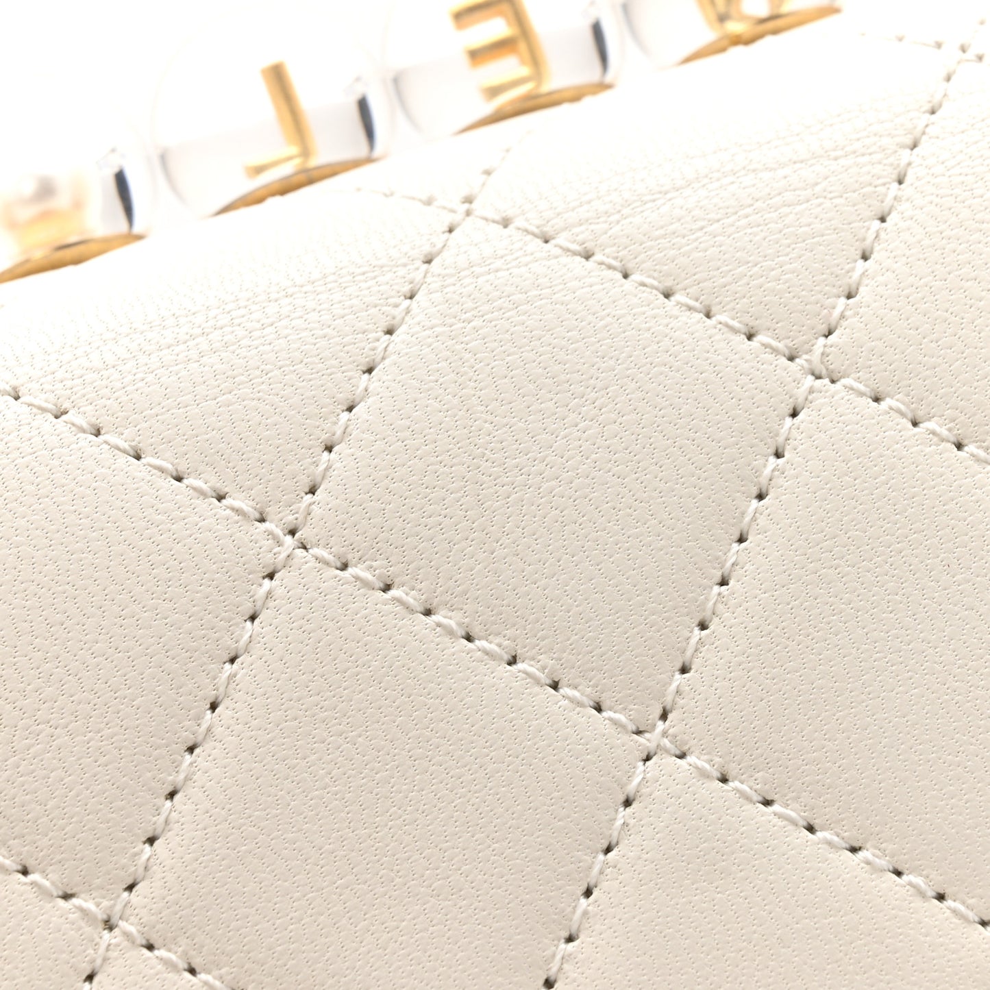Lambskin Quilted Small Chic Pearls Flap White