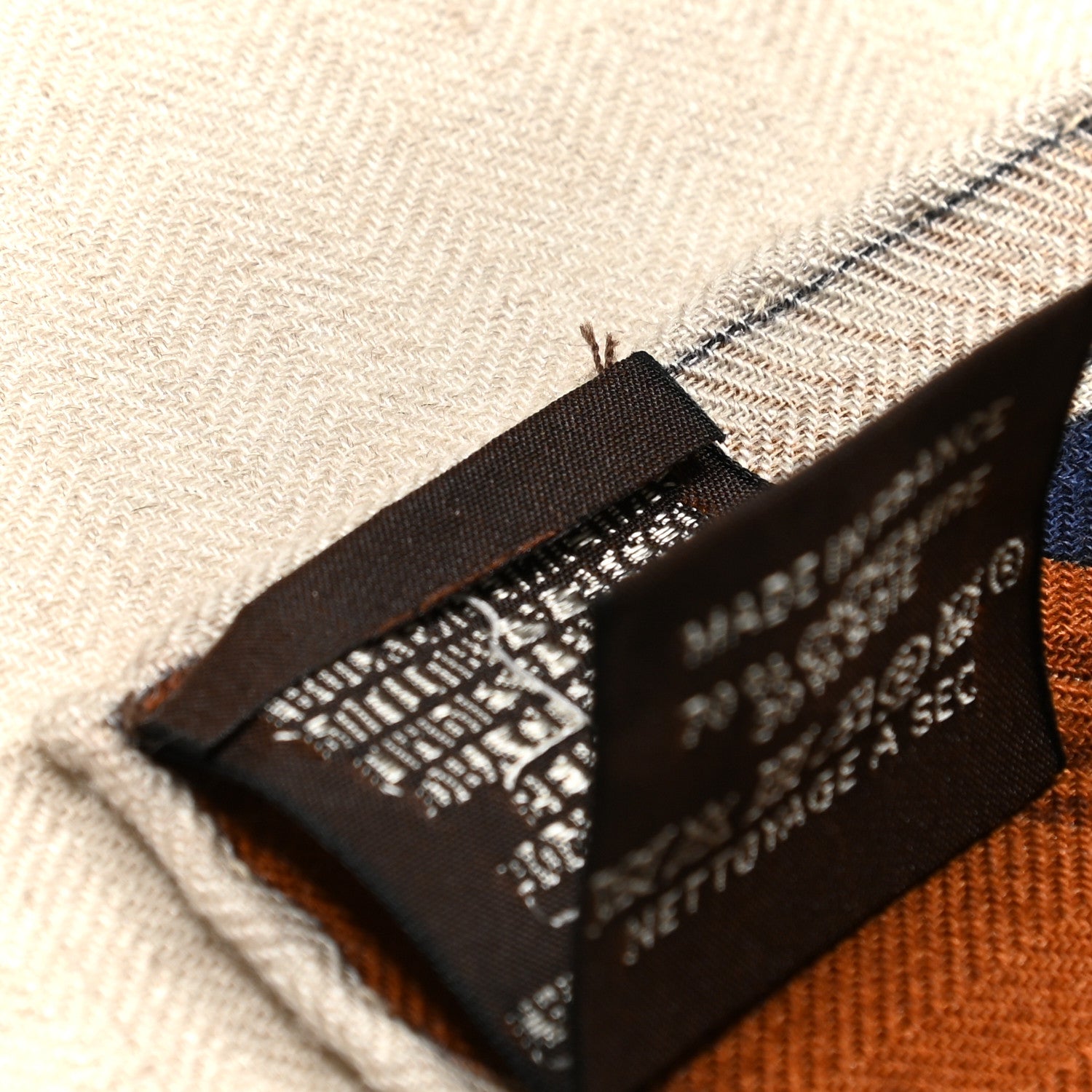 Hermes Cashmere Silk Encadre Eperon d'Or Scarf 90 Naturel Camel Marine 6 of 7