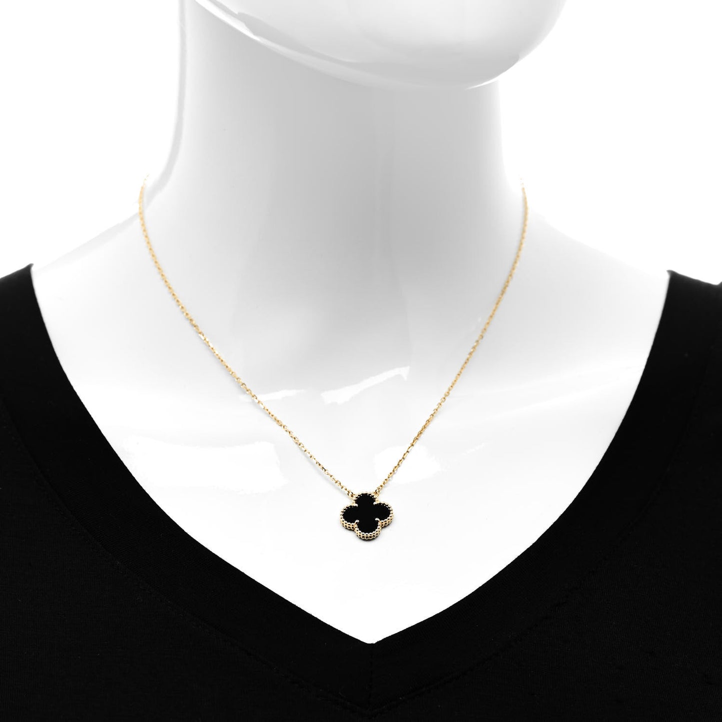 18K Yellow Gold Black Onyx Vintage Alhambra Pendant Necklace