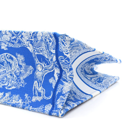 Christian Dior Canvas Embroidered Medium Dioriviera Toile De Jouy Book Tote Fluorescent Blue 10 of 10