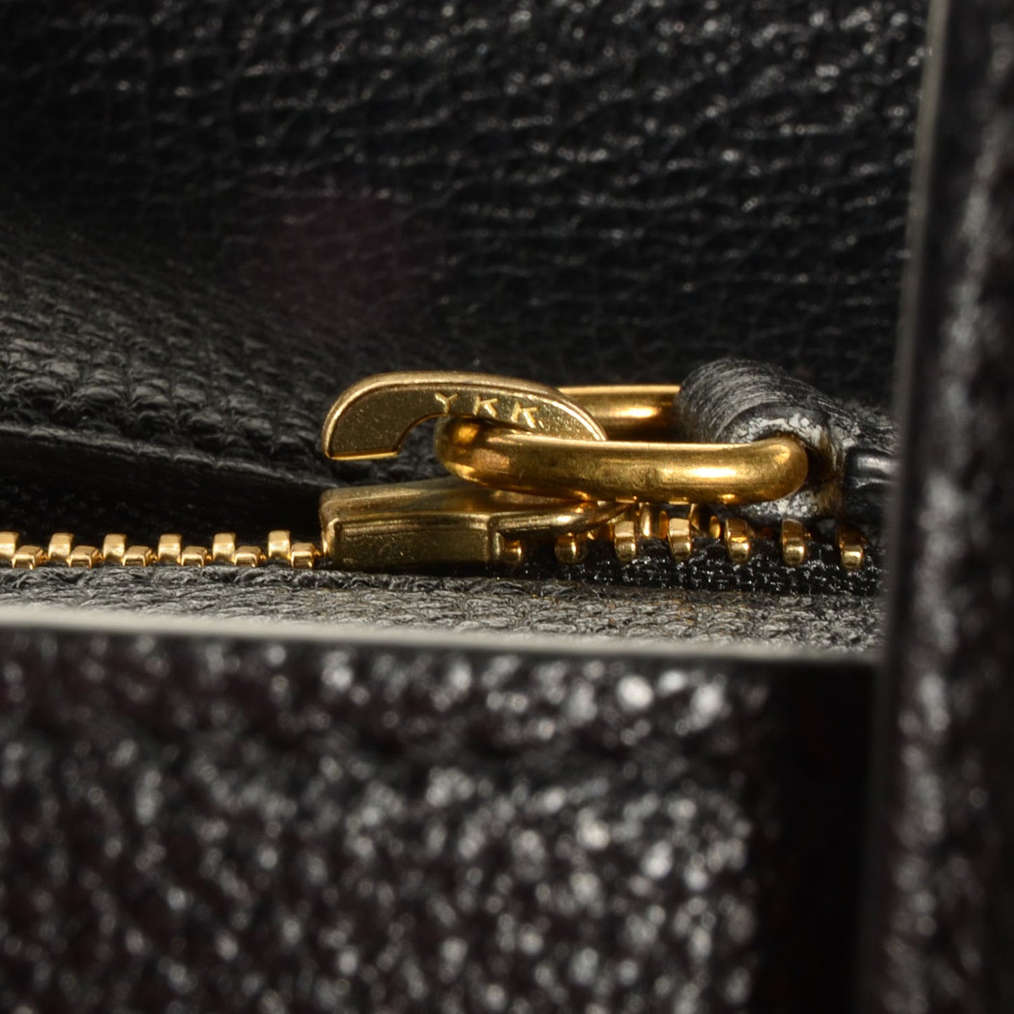 Pebbled Leather Skull Padlock Tote Black