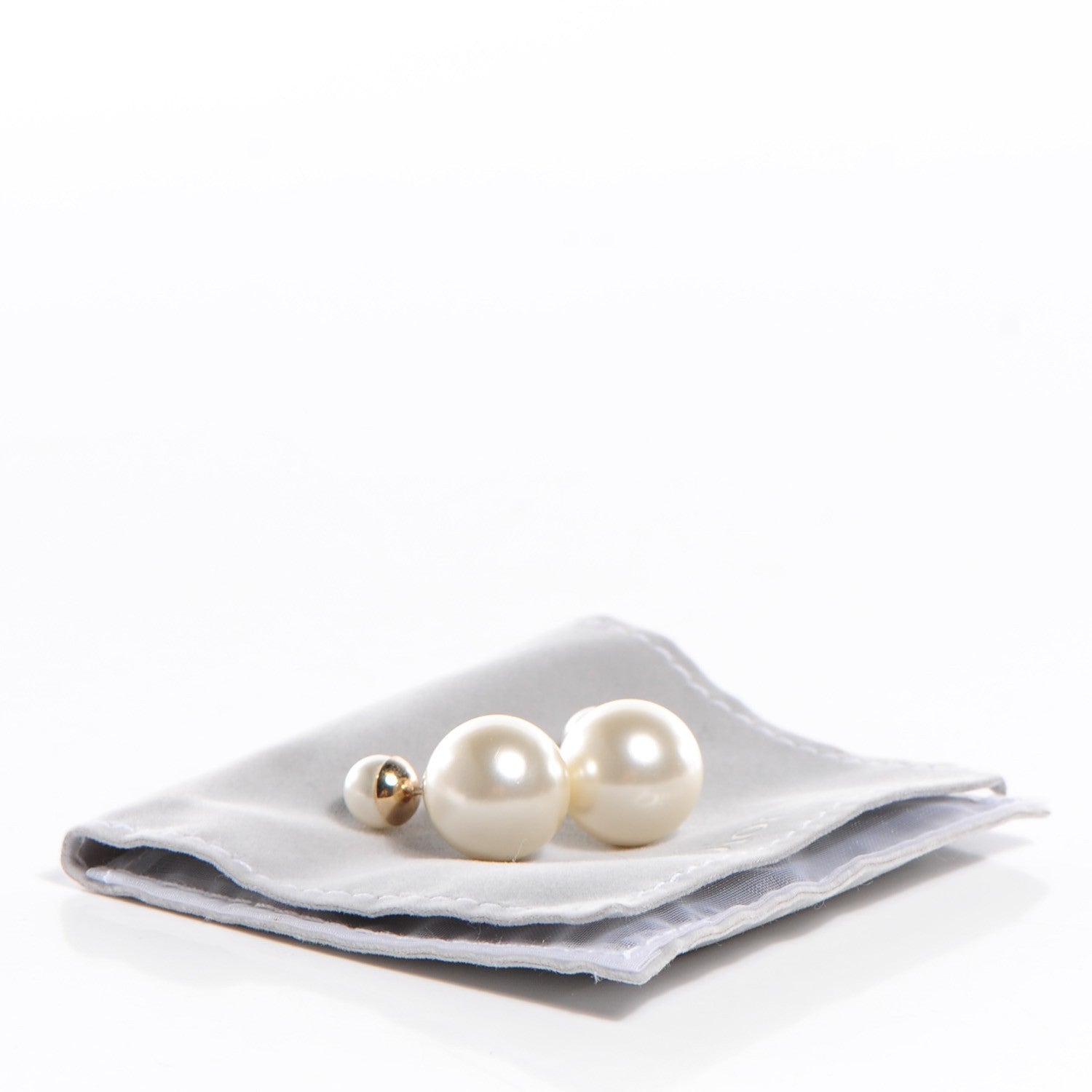 Christian Dior Pearl Mise En Dior Tribal Earrings 6 of 7