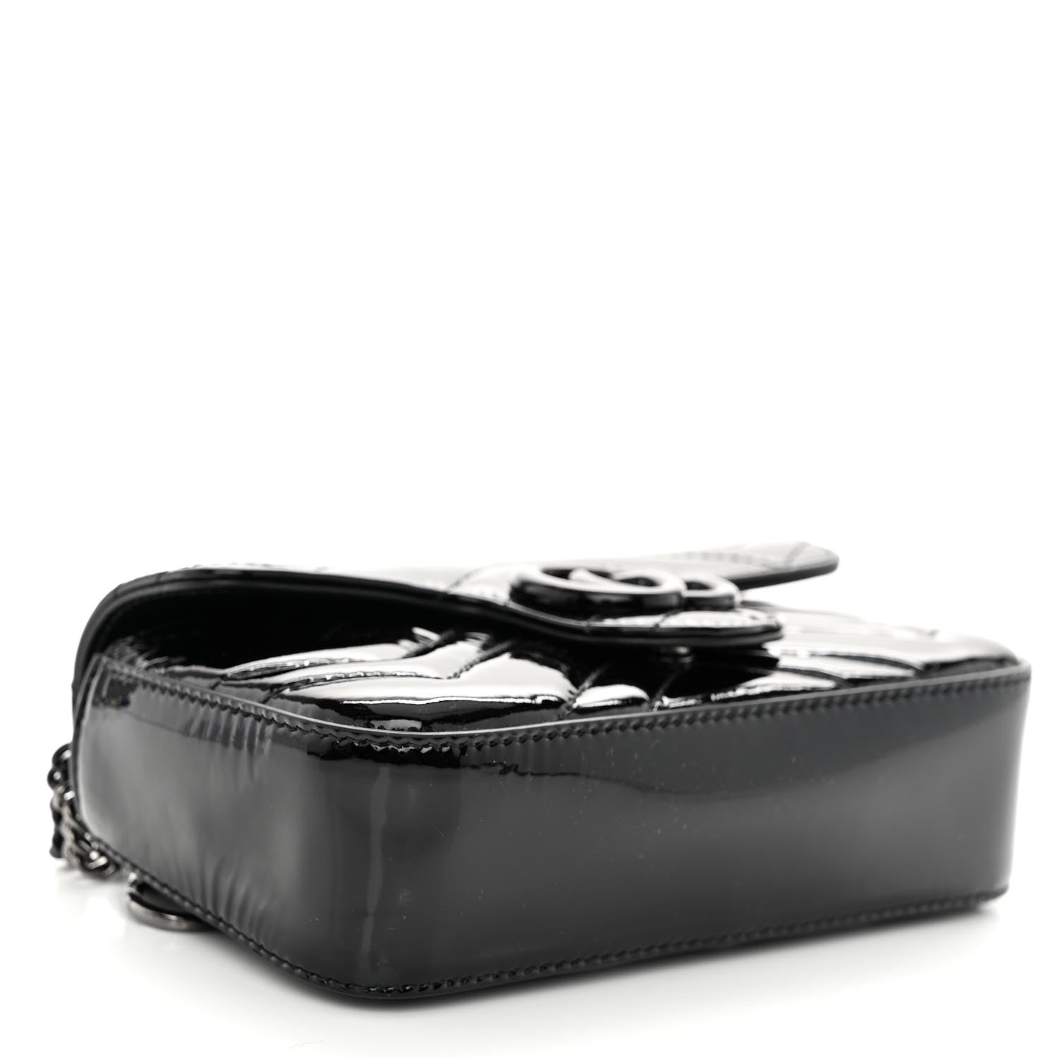 Gucci Patent Lambskin Enamel Matelasse Monochrome Super Mini GG Marmont Shoulder Bag Black 4 of 9