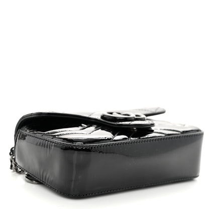 Gucci Patent Lambskin Enamel Matelasse Monochrome Super Mini GG Marmont Shoulder Bag Black 4 of 9