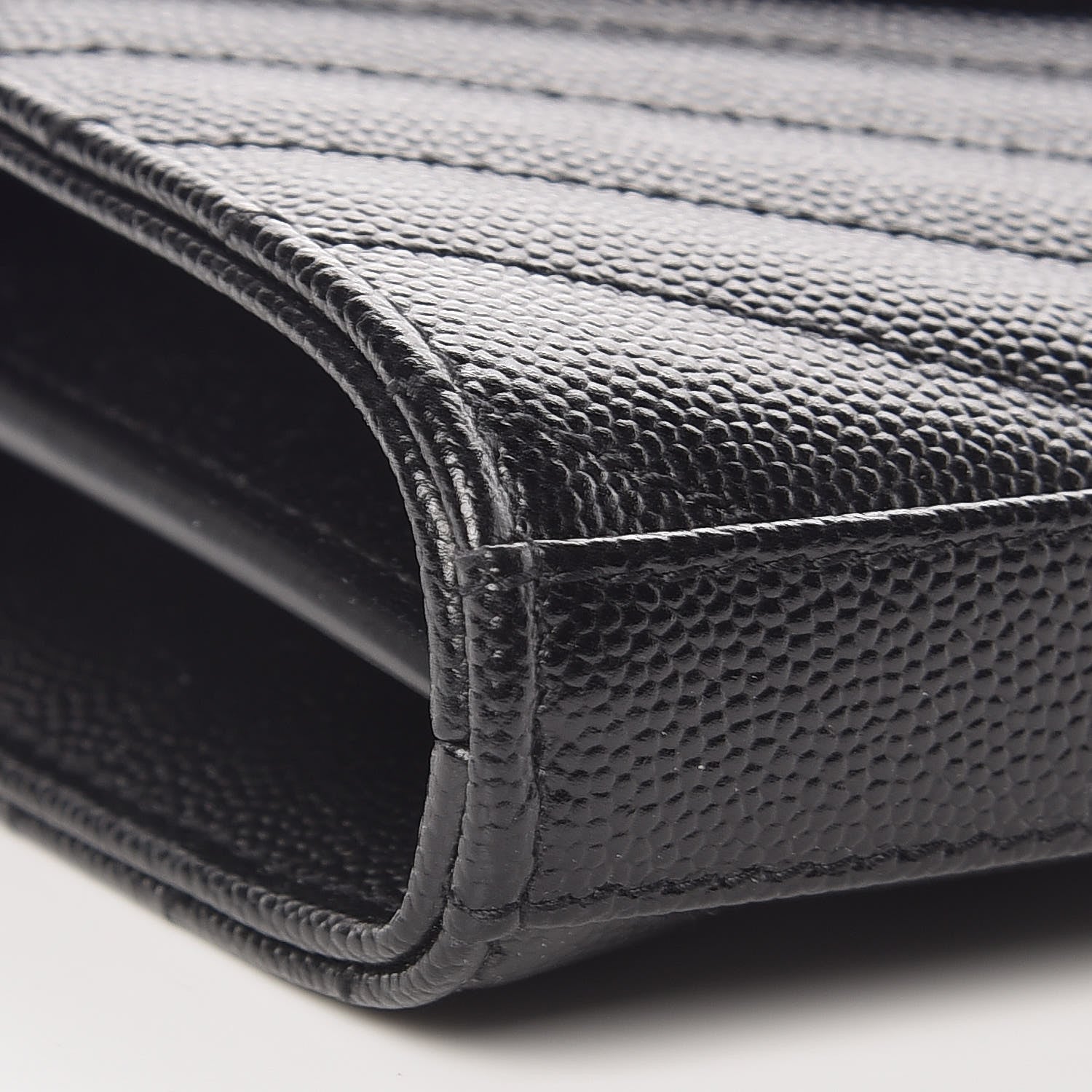Saint Laurent Grain De Poudre Matelasse Chevron Monogram Chain Wallet Black 5 of 10