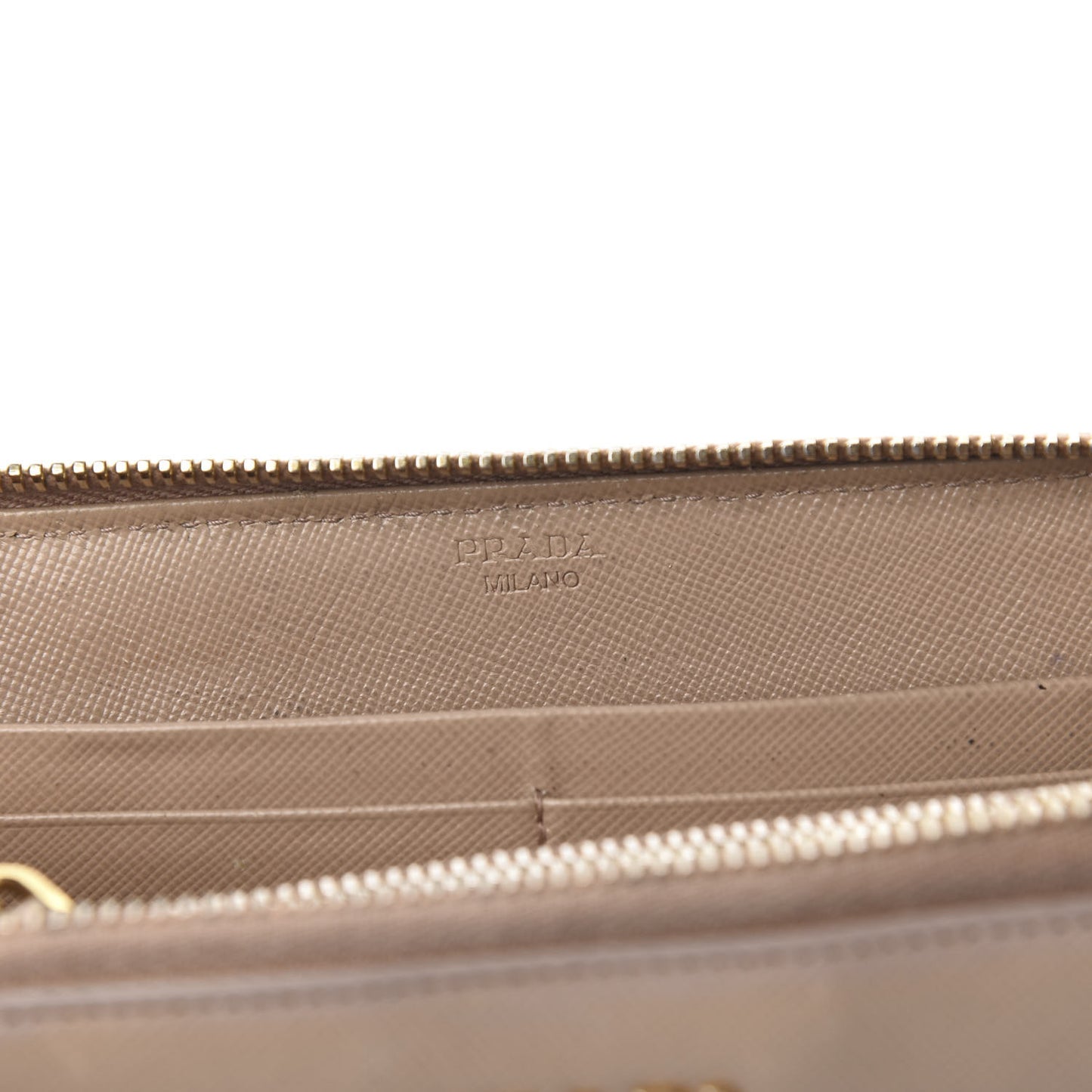 Saffiano Metal Zip Around Wallet Cammeo