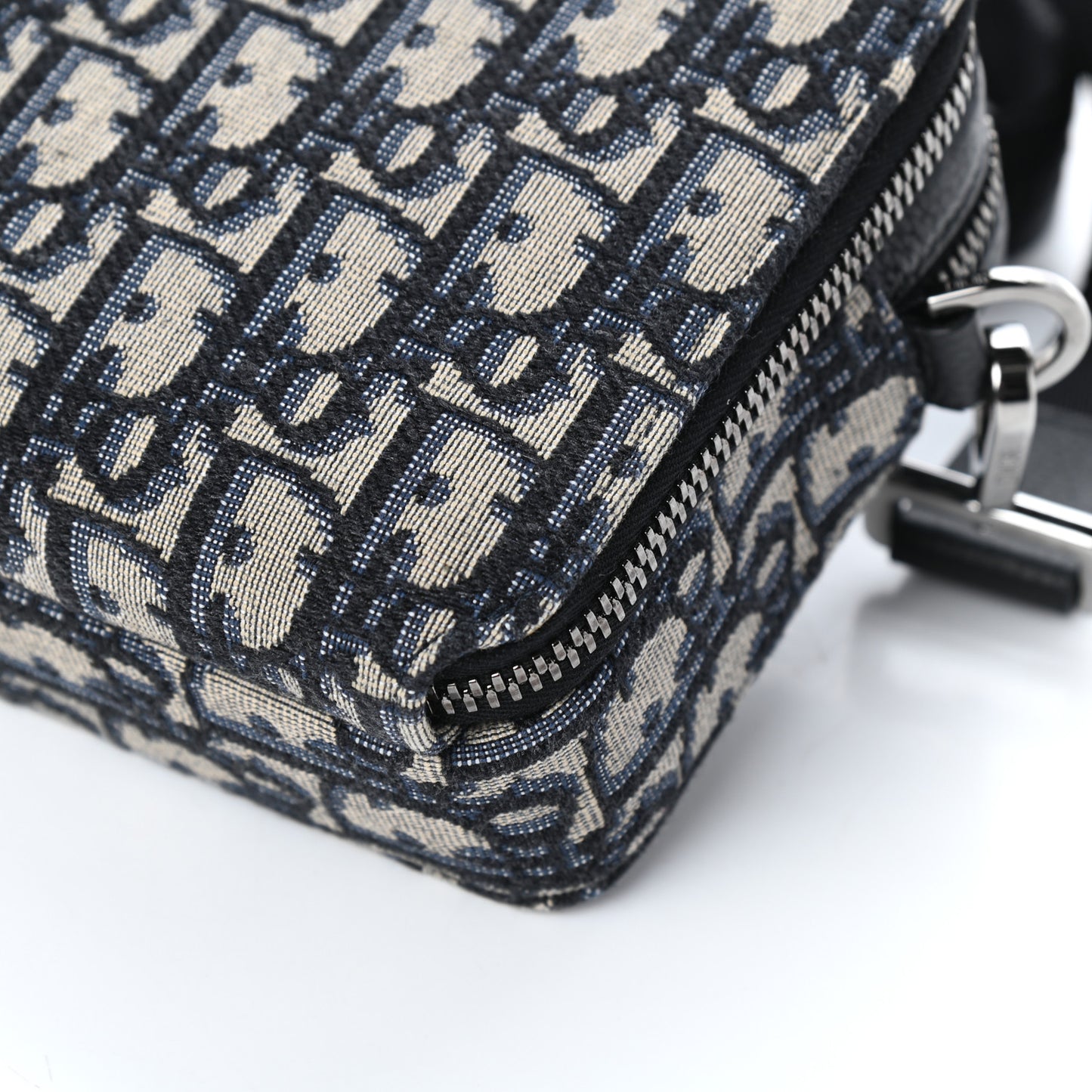 Oblique Pouch Navy Blue
