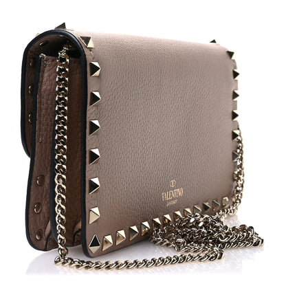 Valentino Garavani Grainy Calfskin Rockstud Chain Pouch Poudre 3 of 9