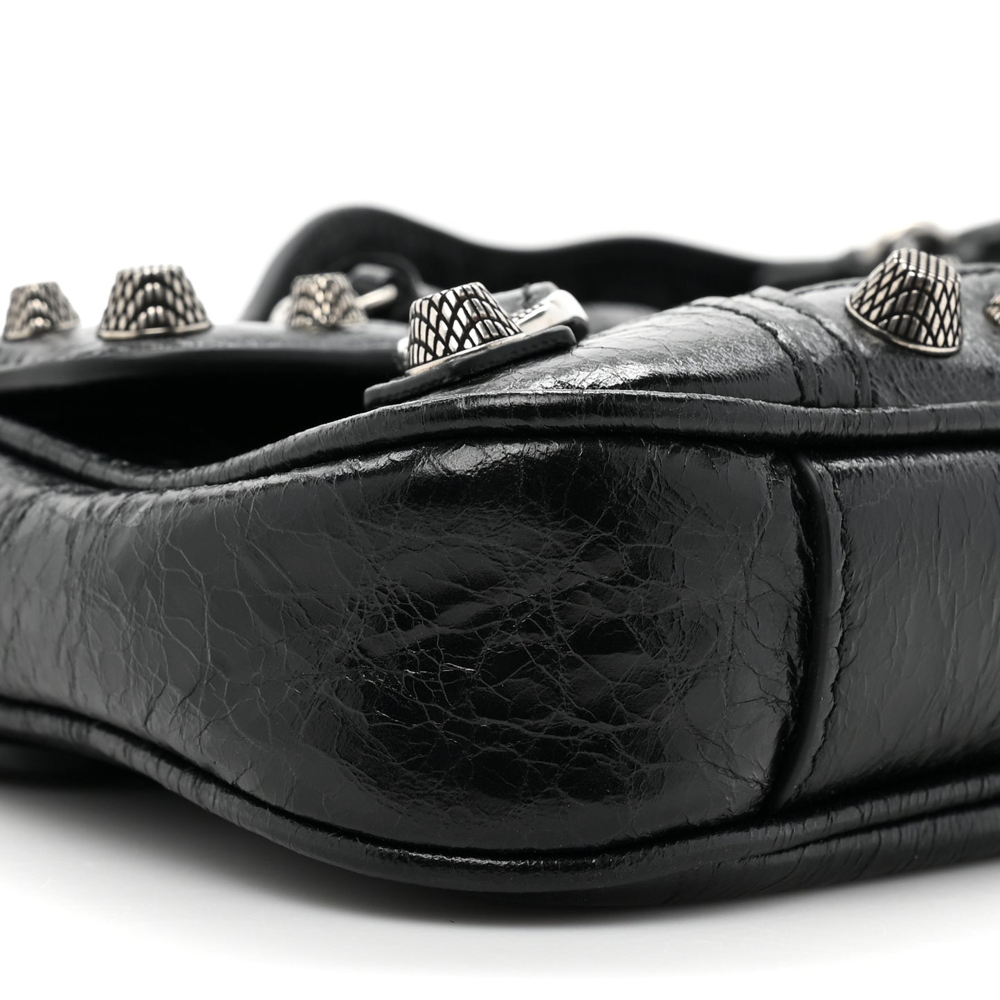 Agneau Arena Small Le Cagole Sling Bag Black