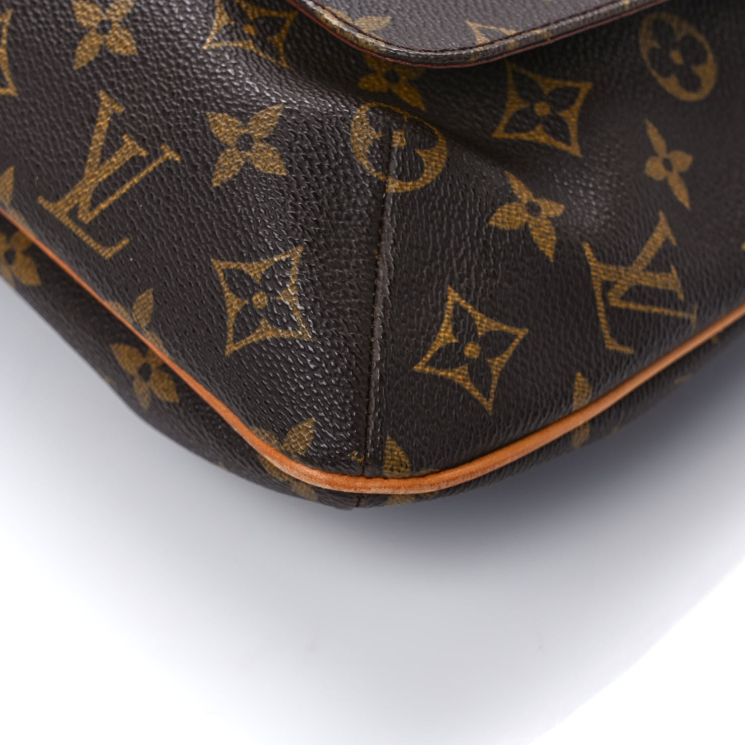 Louis Vuitton Monogram Musette GM 10 of 10