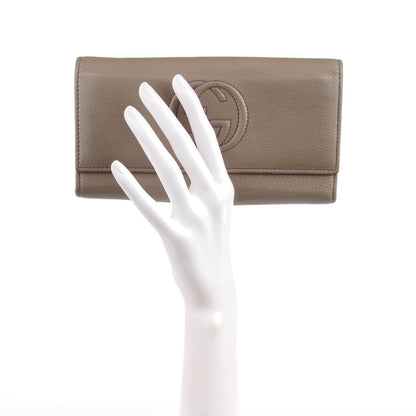 Gucci Pebbled Calfskin Soho Continental Wallet Taupe 2 of 8