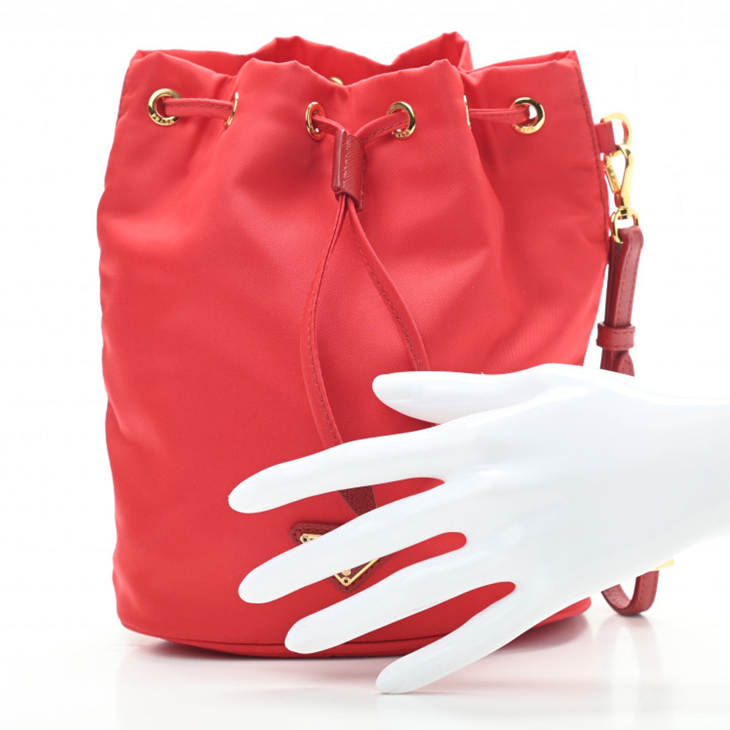 Saffiano Tessuto Nylon Vela Bucket Wristlet Rosso