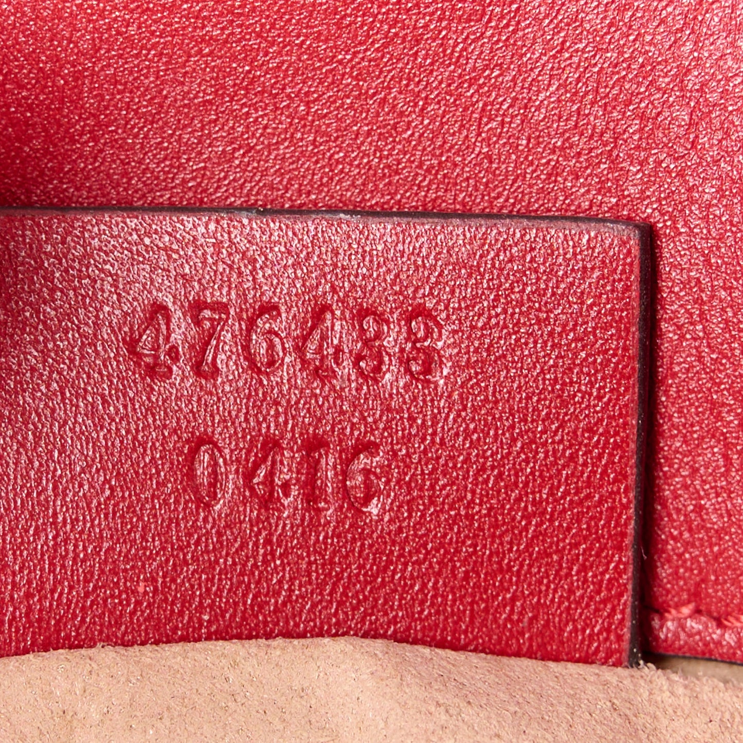Calfskin Matelasse Super Mini GG Marmont Shoulder Bag Hibiscus Red