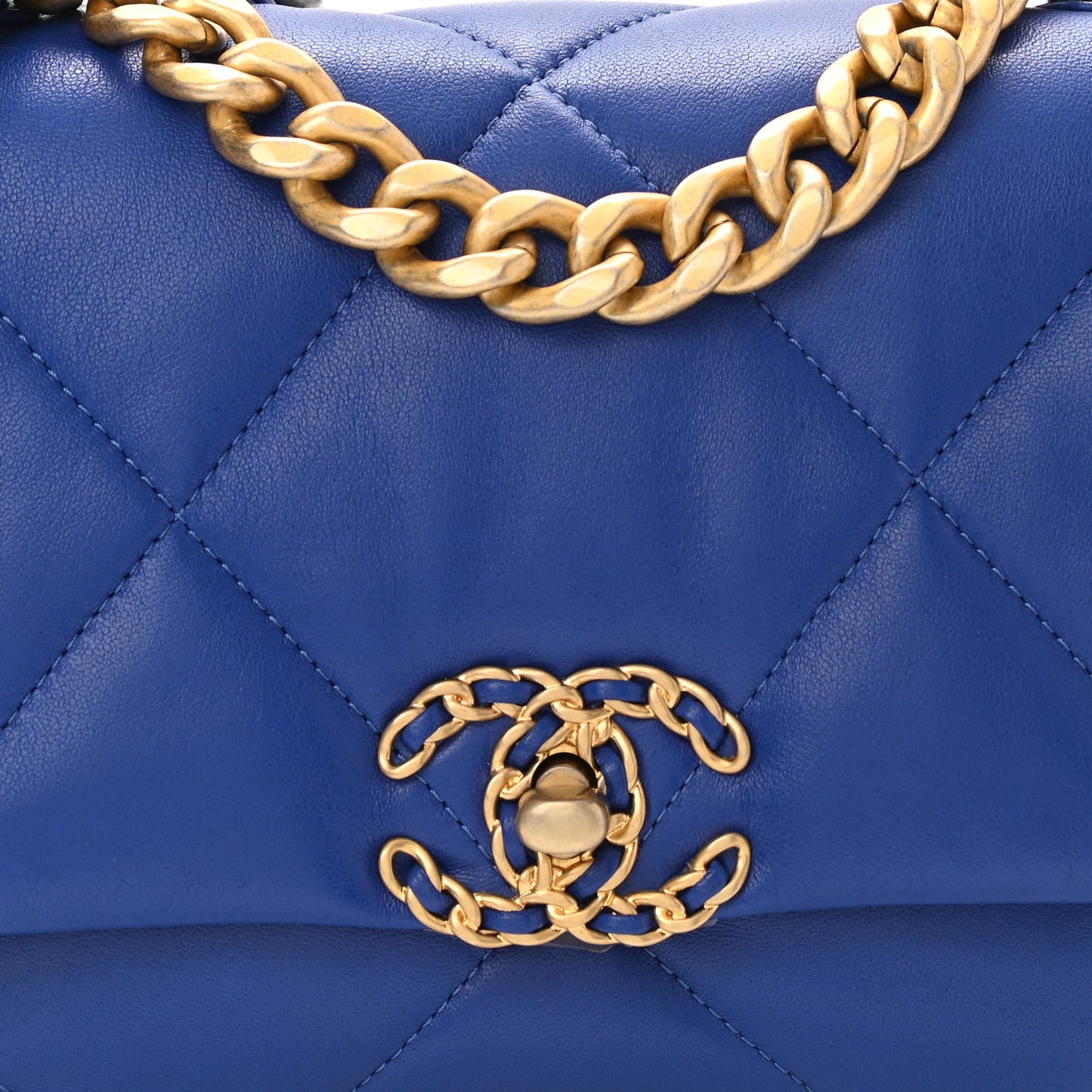 Lambskin Quilted Medium Chanel 19 Flap Blue