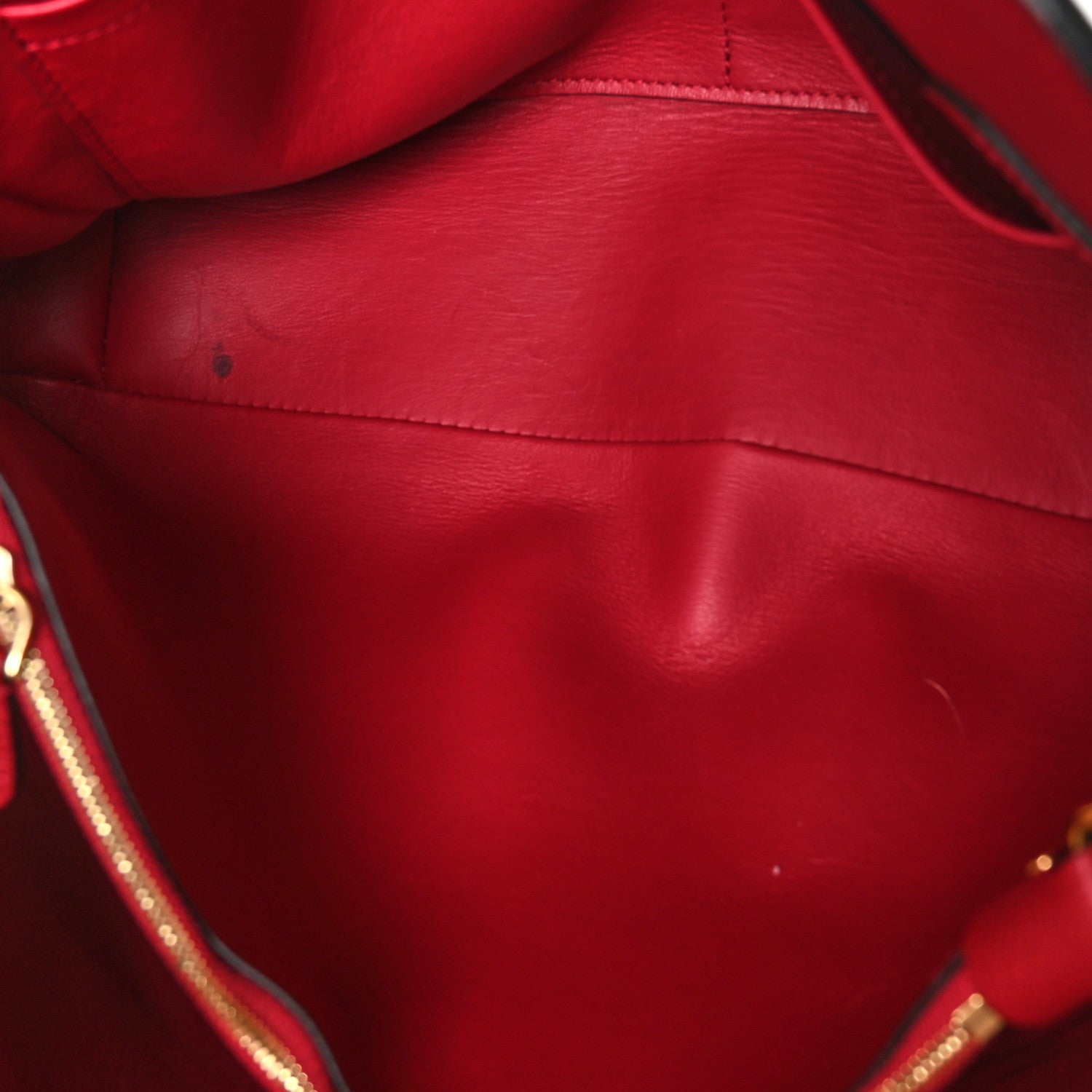 Louis Vuitton Veau Nuage Milla PM Red 6 of 14