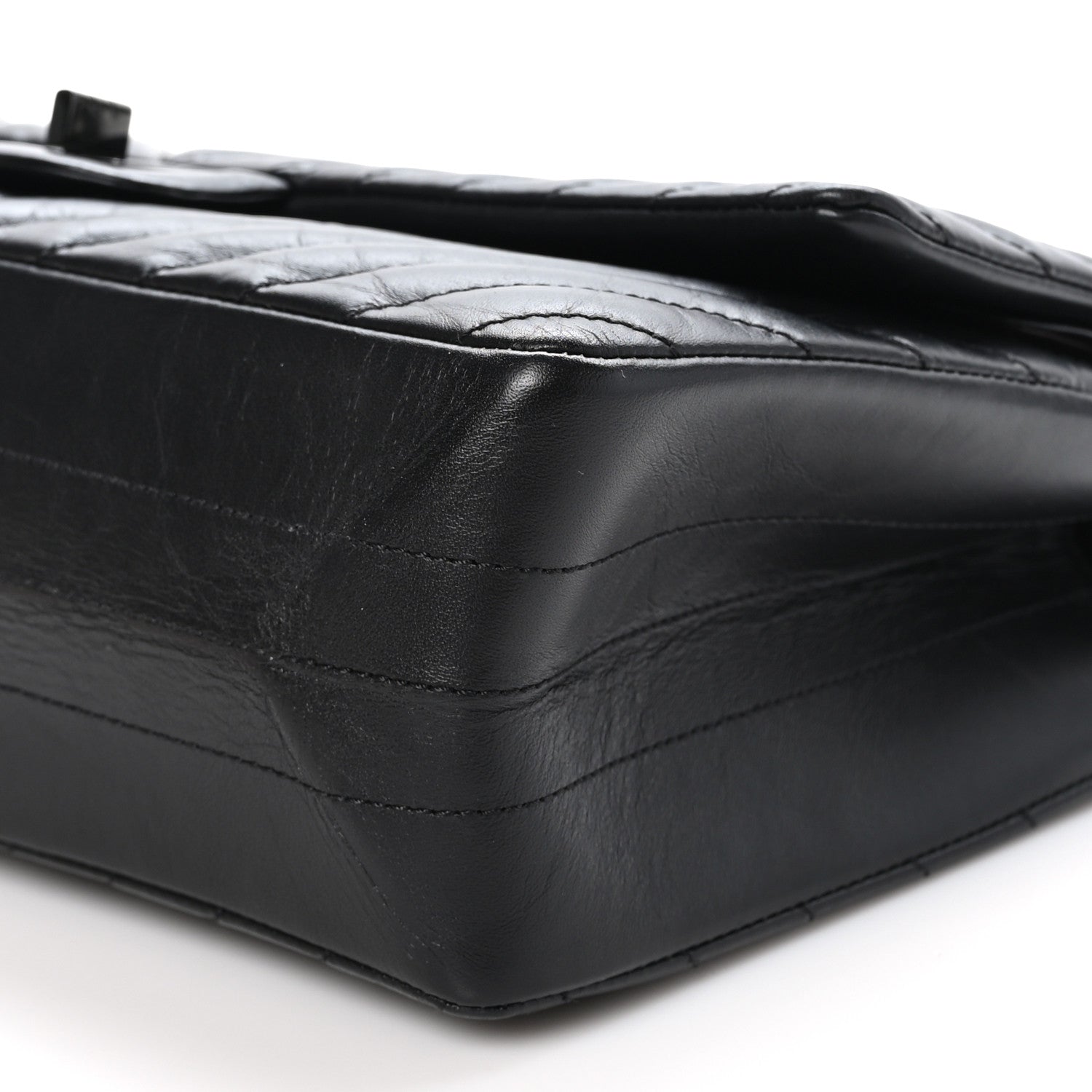 Chanel Aged Calfskin Chevron Quilted 2.55 Reissue 226 So Black 10 of 10